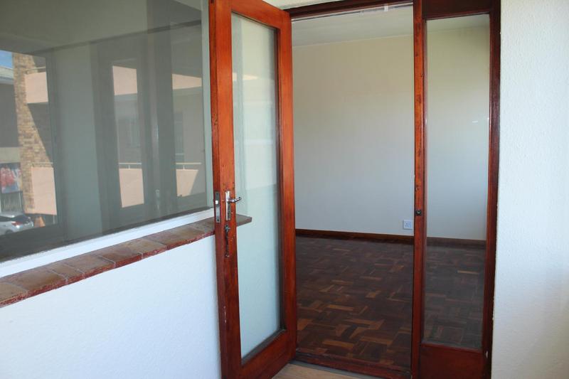 1 Bedroom Property for Sale in Avondale Western Cape